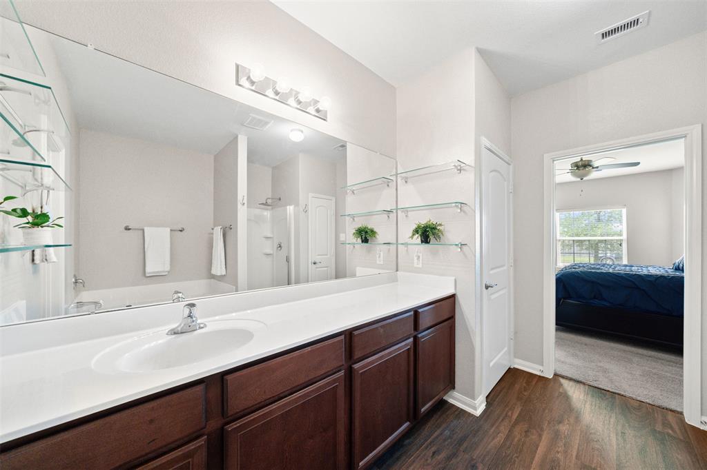 2306 Regatta Lane, Texas City, Texas image 19