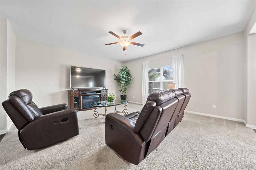 2306 Regatta Lane, Texas City, Texas image 3