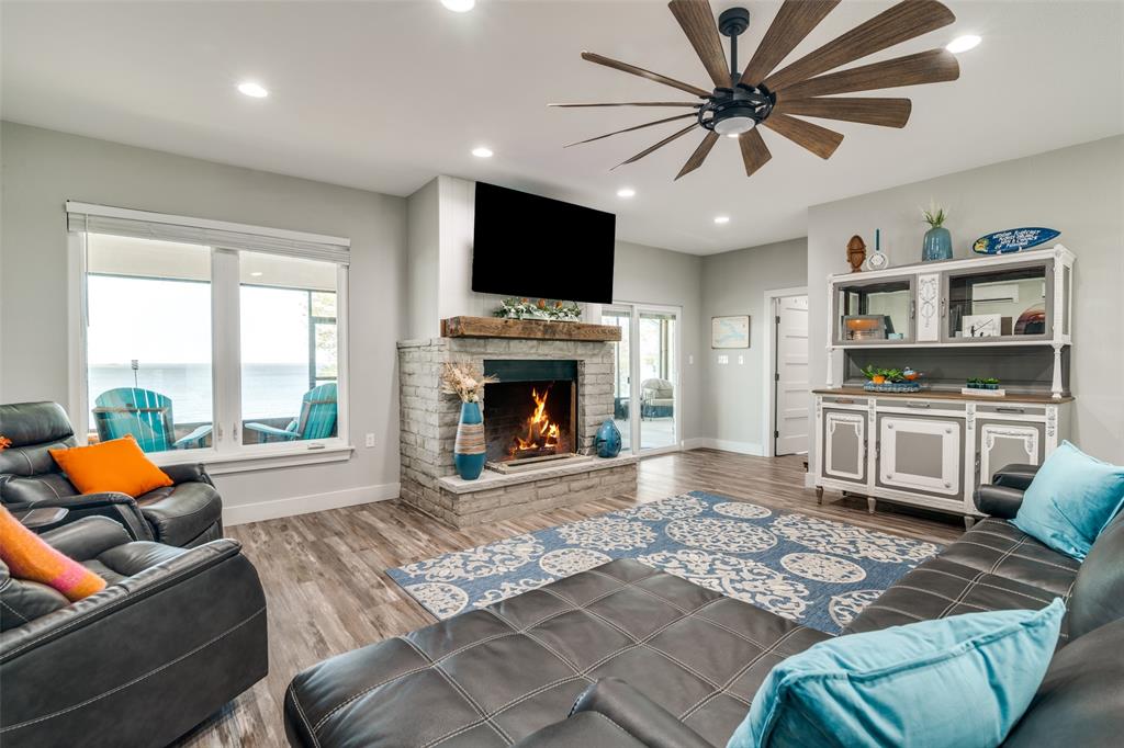 18062 Nelson Loop