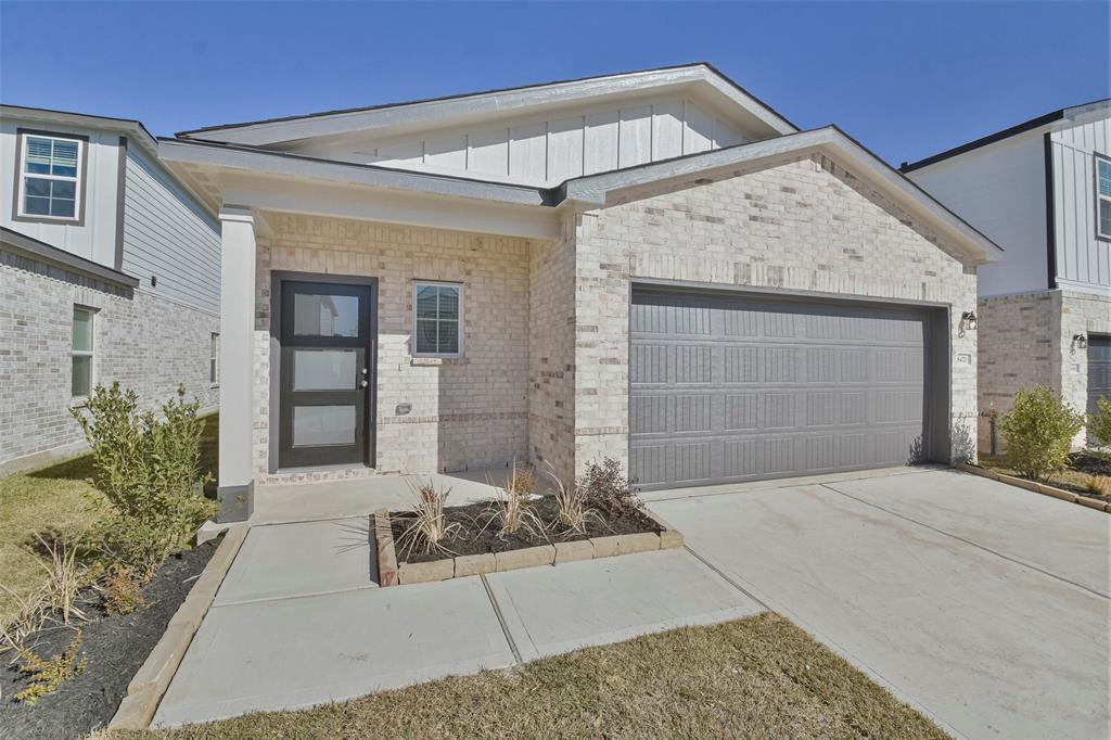 8470 Sweet Cherry Lane, Magnolia, Texas image 5
