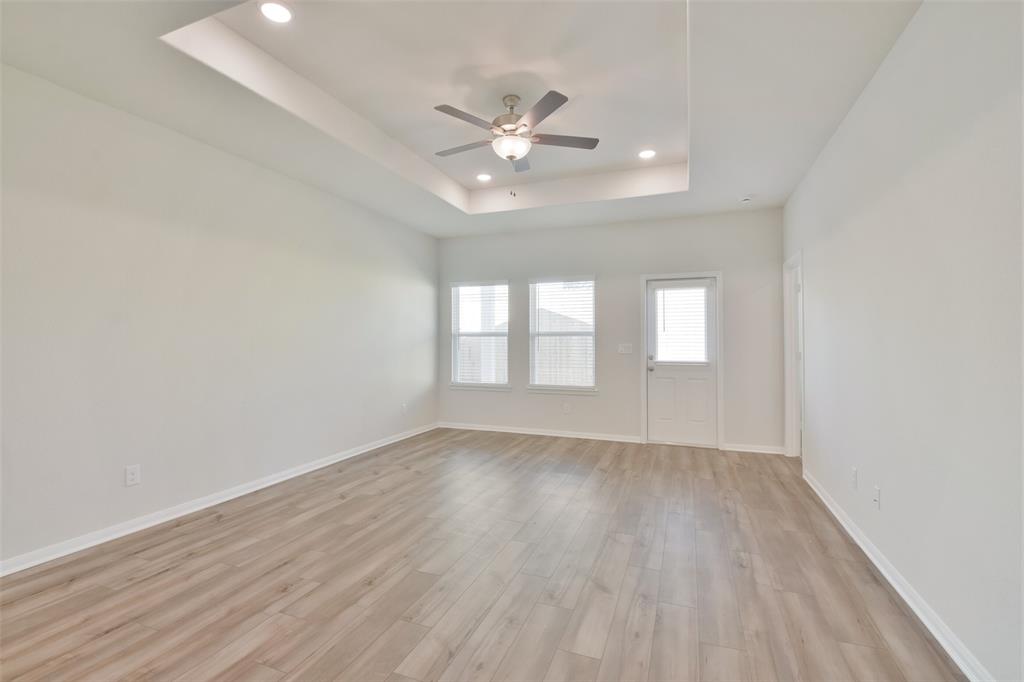 8470 Sweet Cherry Lane, Magnolia, Texas image 7