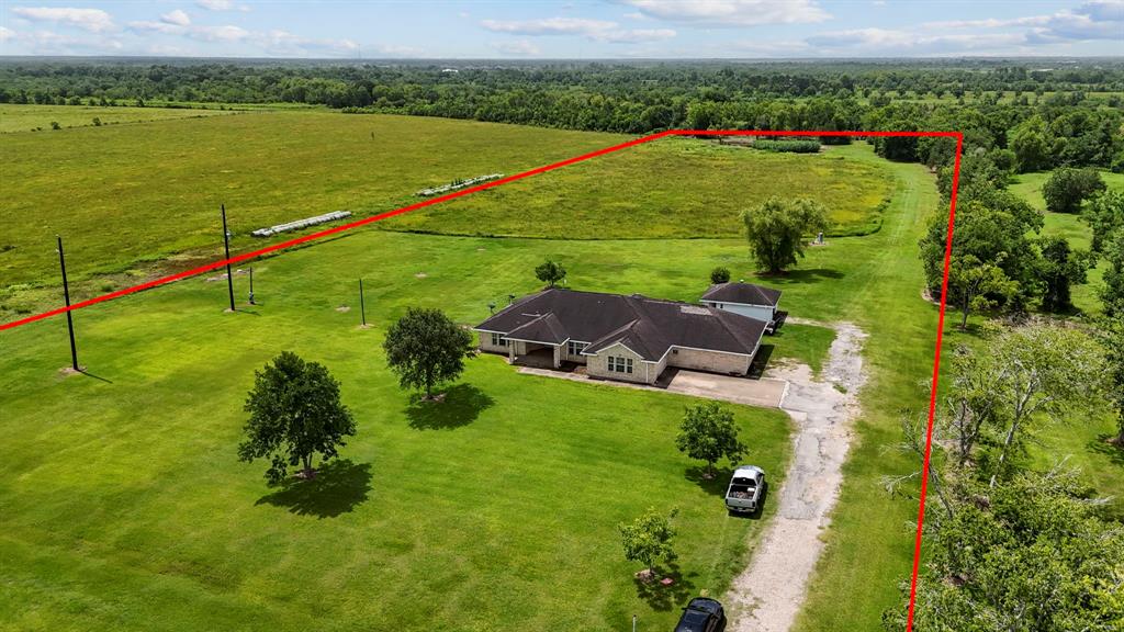 4338 Davenport Pkwy