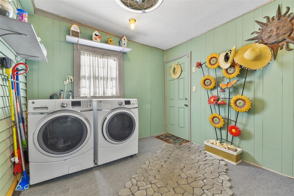 810 Winnie Street, Galveston, Texas image 31