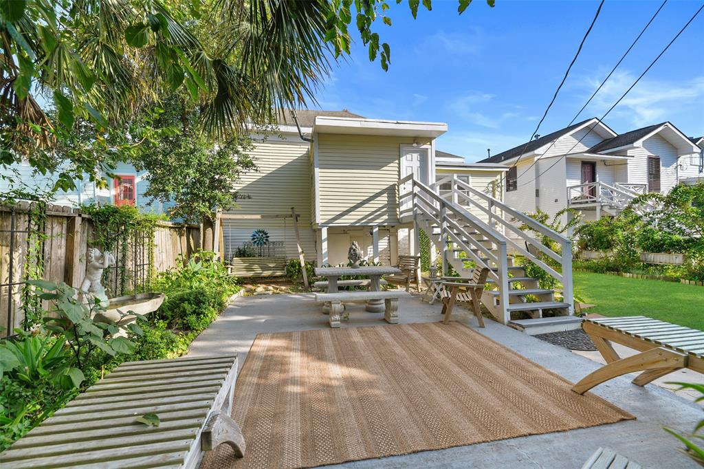 810 Winnie Street, Galveston, Texas image 38