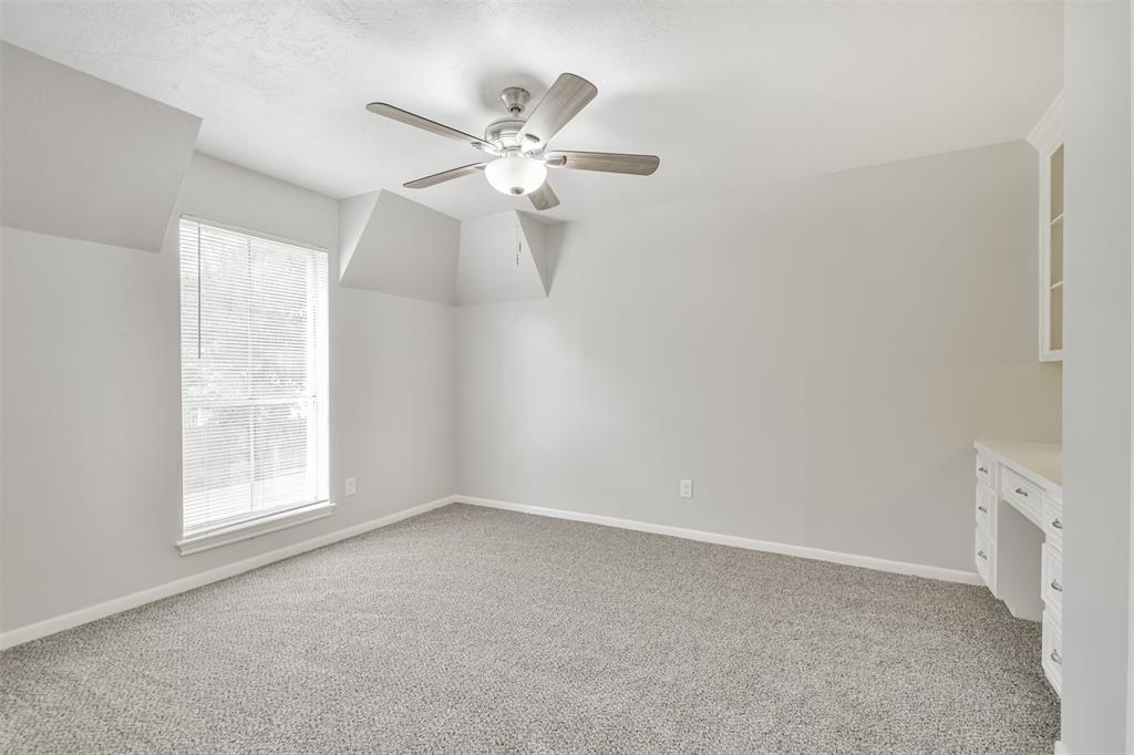 2010 Deer Springs Drive, Kingwood, Texas image 39