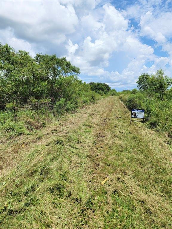 Burr Lane, Winnie, Texas image 10