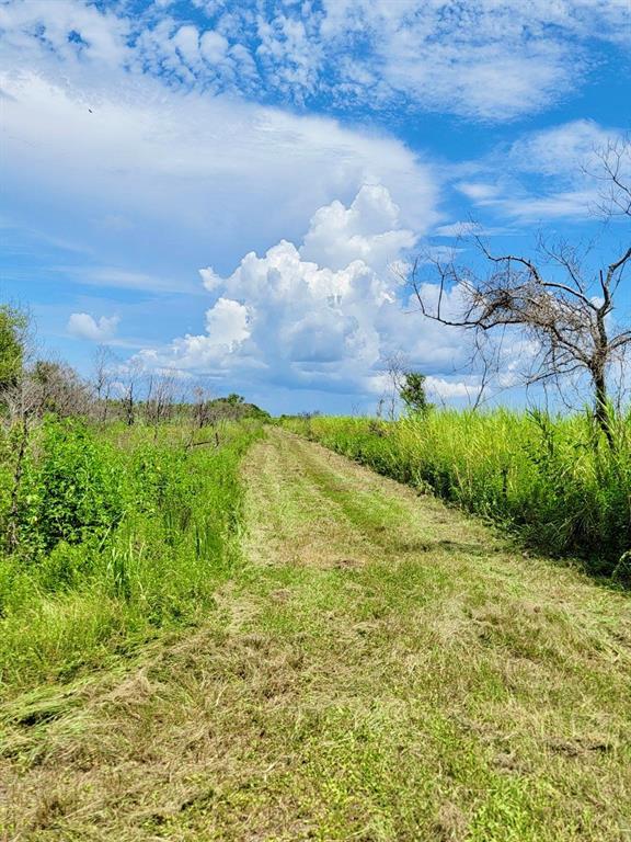 Burr Lane, Winnie, Texas image 17