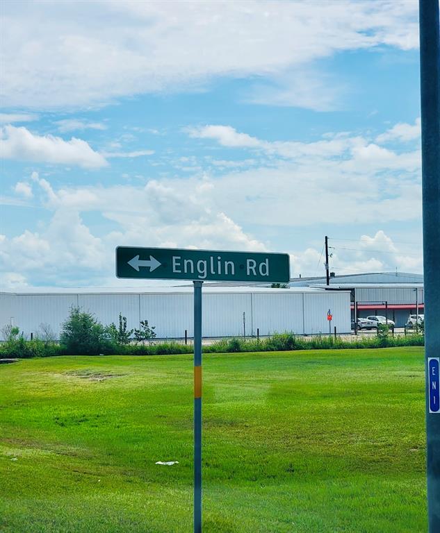 Burr Lane, Winnie, Texas image 11