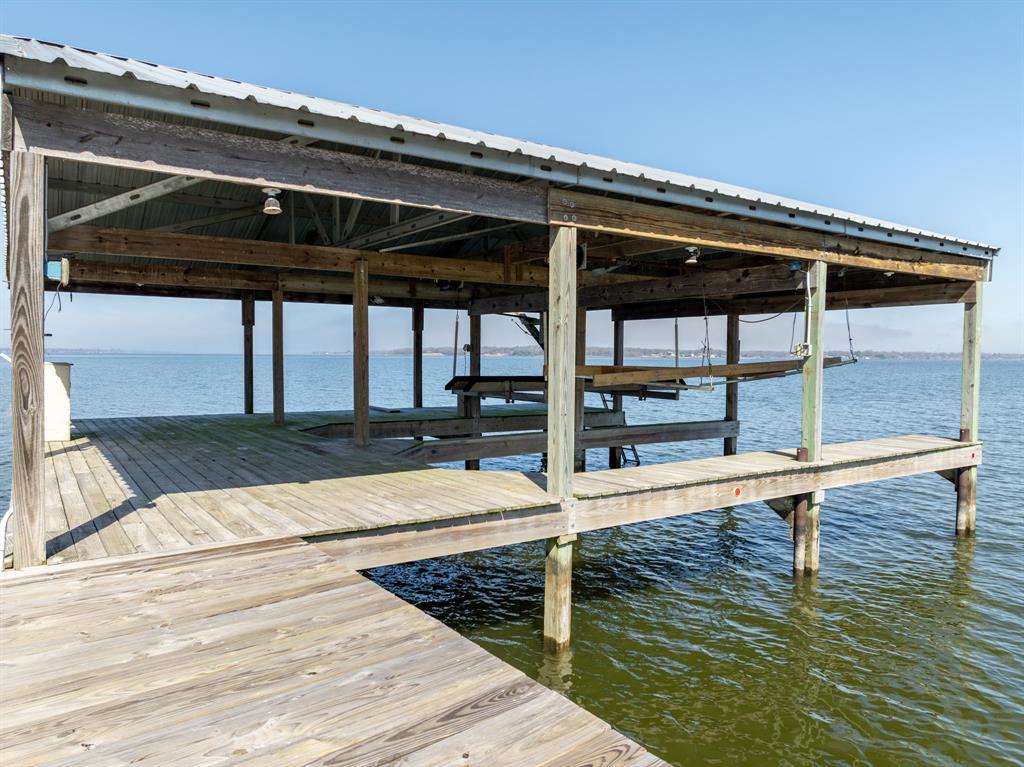 6930 W County Road 372, Jewett, Texas image 1