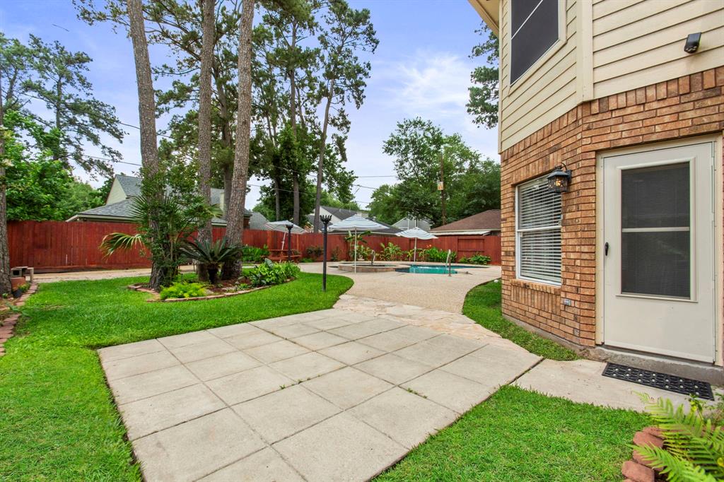 2730 Alderleaf Place, Spring, Texas image 37