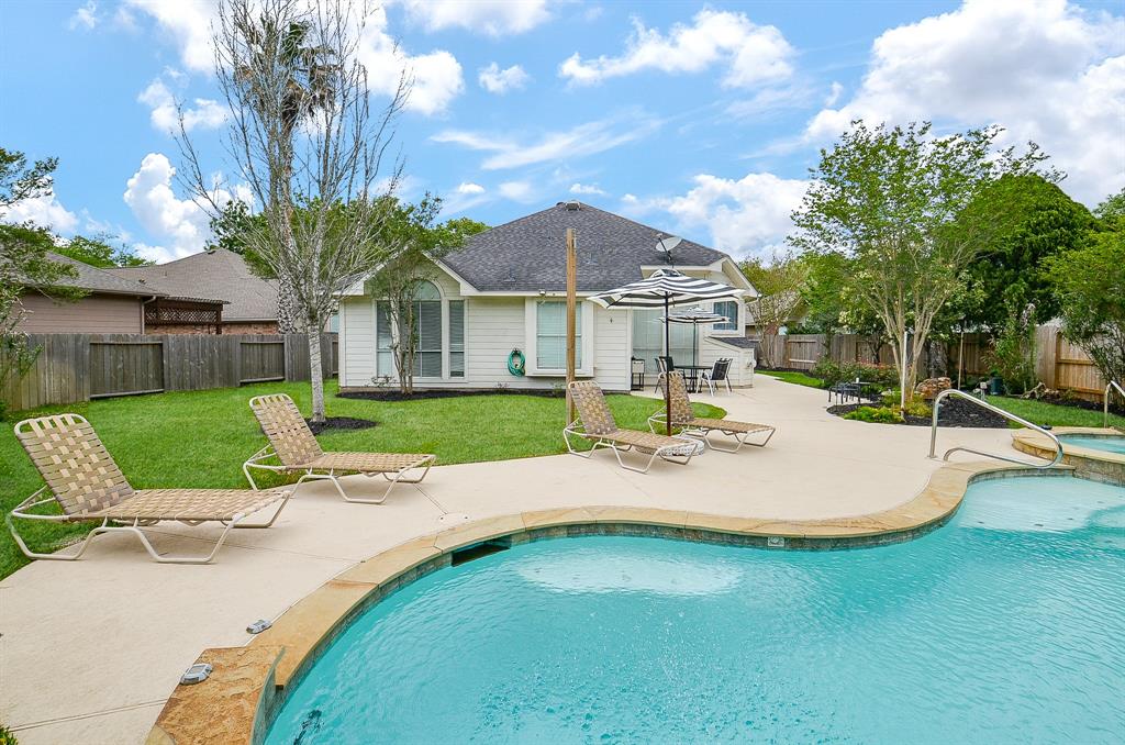 511 Calloway Drive, Sugar Land, Texas image 42