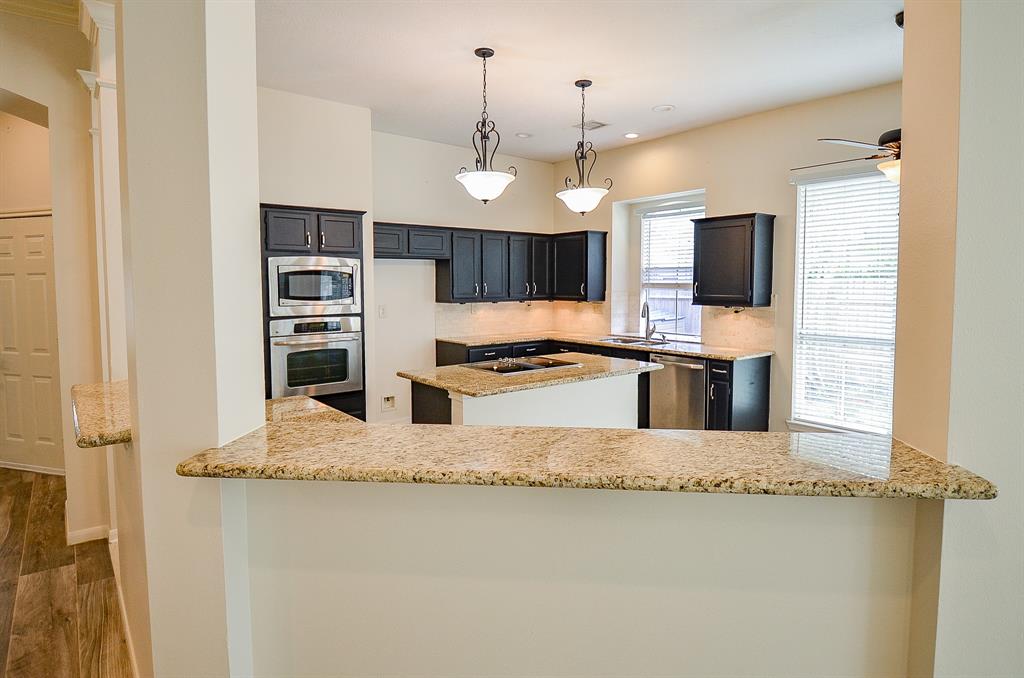 511 Calloway Drive, Sugar Land, Texas image 12