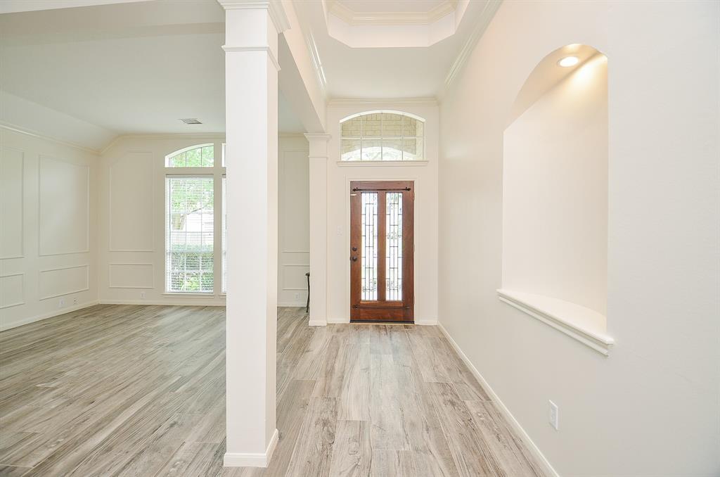 511 Calloway Drive, Sugar Land, Texas image 4