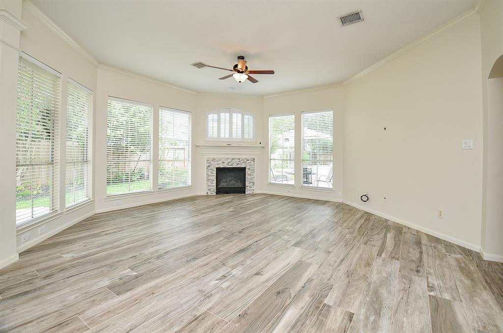 511 Calloway Drive, Sugar Land, Texas image 19