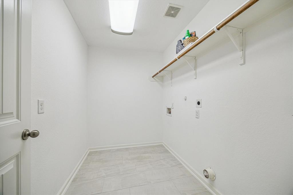 9907 Channel Set Way, Rosharon, Texas image 19