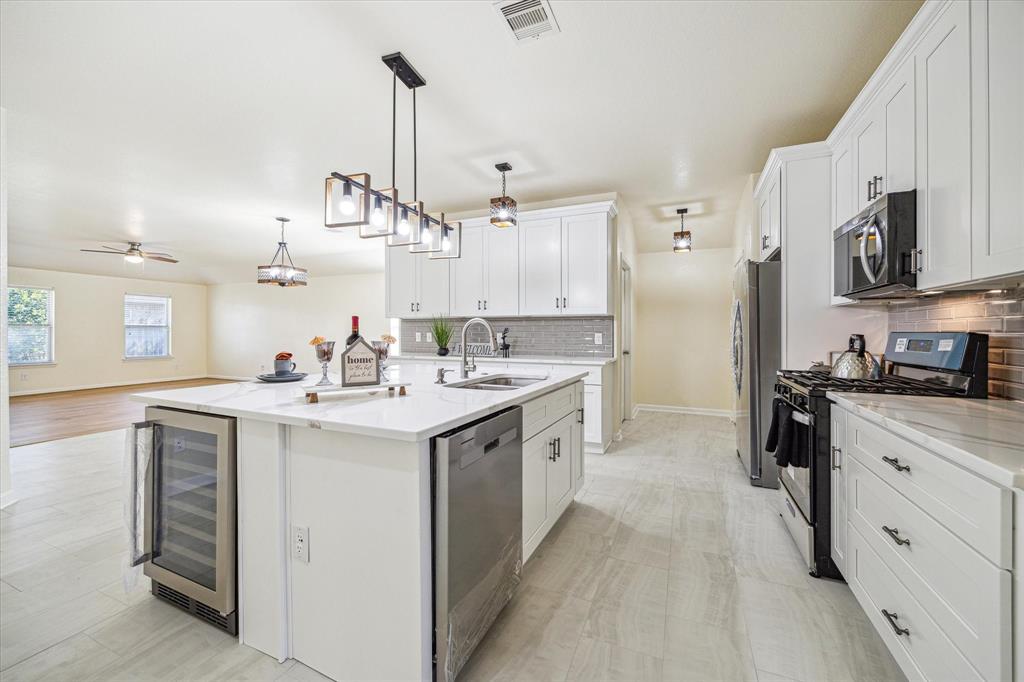 9907 Channel Set Way, Rosharon, Texas image 10