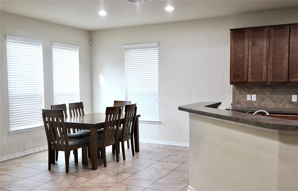 20623 Falling Cypress Court, Humble, Texas image 8