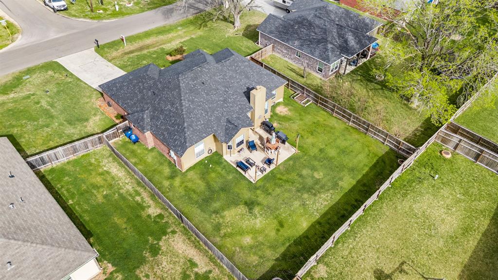 12630 Ridgecrest Drive, Willis, Texas image 2