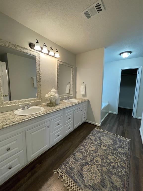 19706 Twin Canyon Court, Katy, Texas image 17