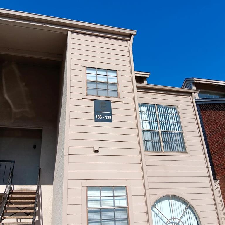 9747 Whitehurst Drive #137, Dallas, Texas image 2