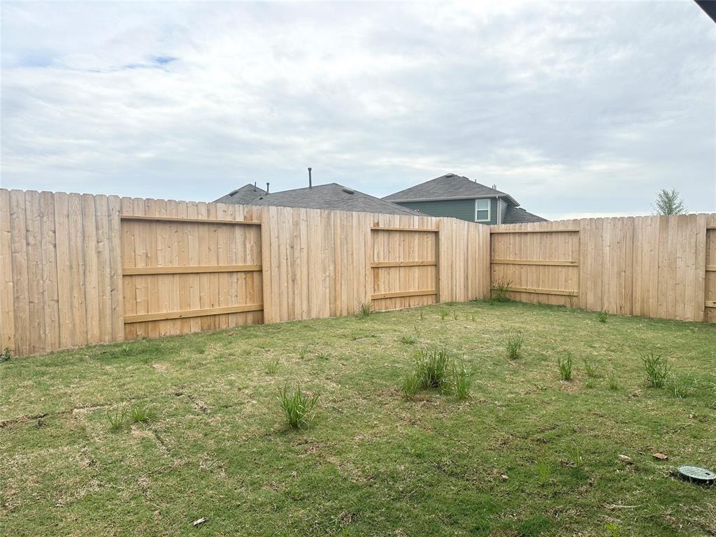 4339 Maple Root Lane, Pinehurst, Texas image 21