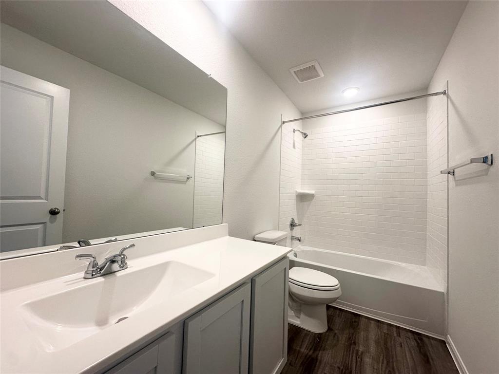 4339 Maple Root Lane, Pinehurst, Texas image 18