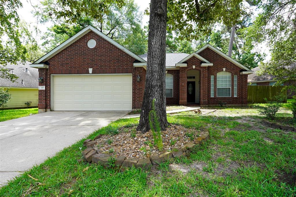 105 N Hollylaurel Circle