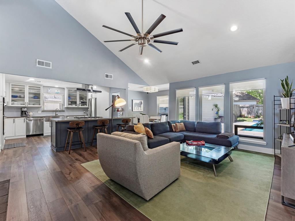 42 Huntsmans Horn Circle, Spring, Texas image 6