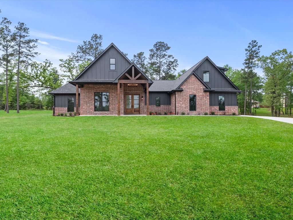 104 Noah Ct, Huntsville, Texas image 2