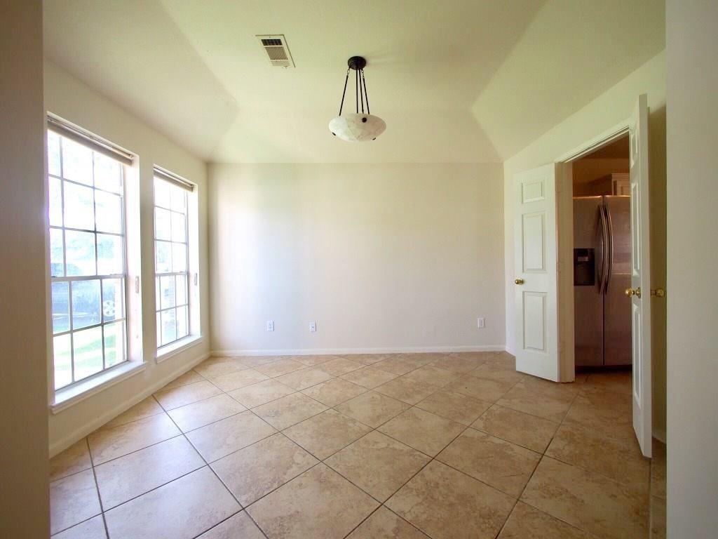 4915 Lochman Lane