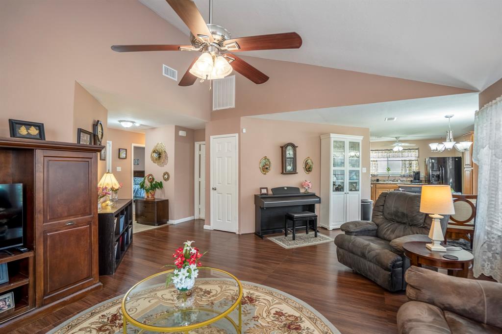 23835 Griffin House Lane, Katy, Texas image 9