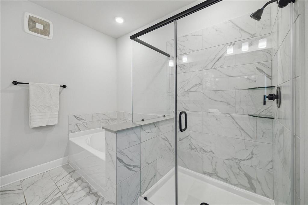 6804 Westview Drive #1407, Houston, Texas image 13