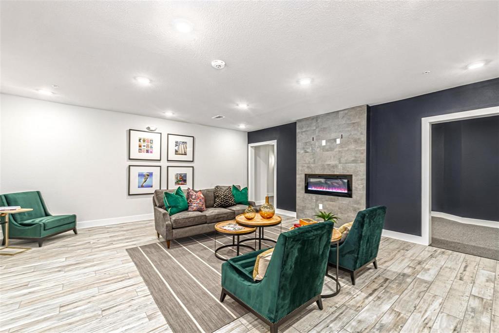 6804 Westview Drive #1407, Houston, Texas image 33