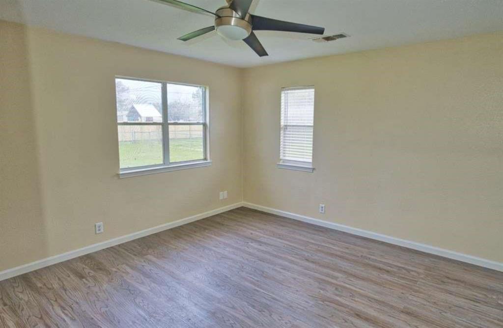 1503 Avenue J, Danbury, Texas image 24