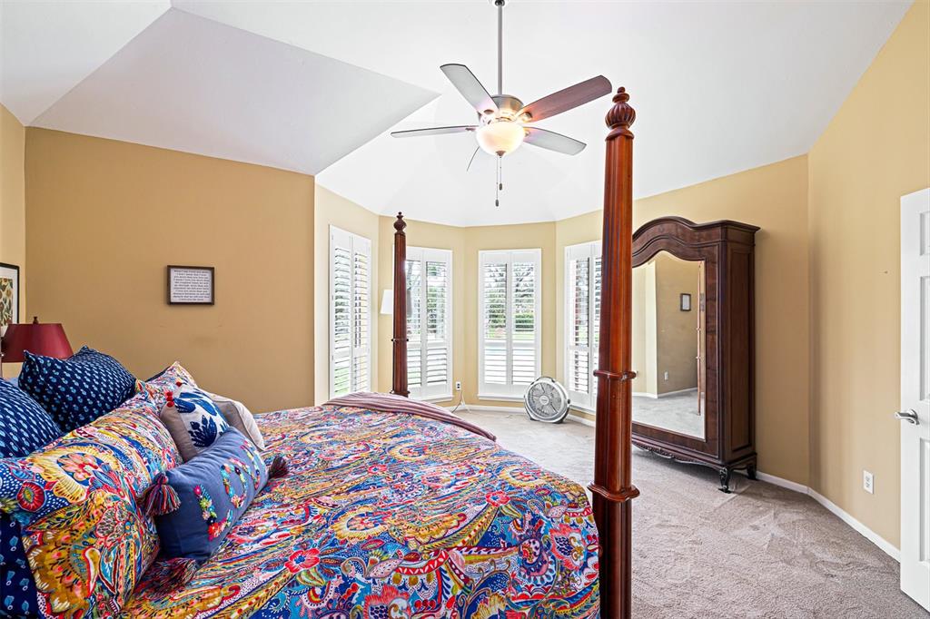 2031 Lodge Crest Court, League City, Texas image 22