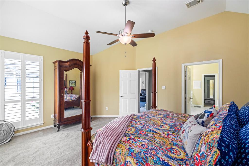 2031 Lodge Crest Court, League City, Texas image 23
