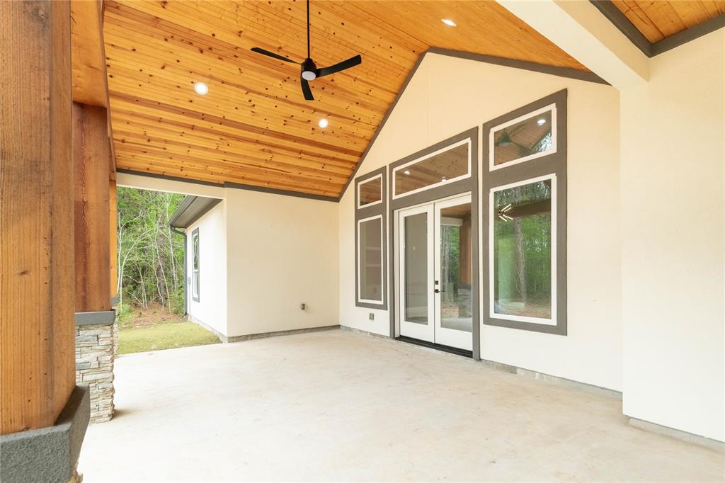 129 Cattlemens Drive, Bastrop, Texas image 5