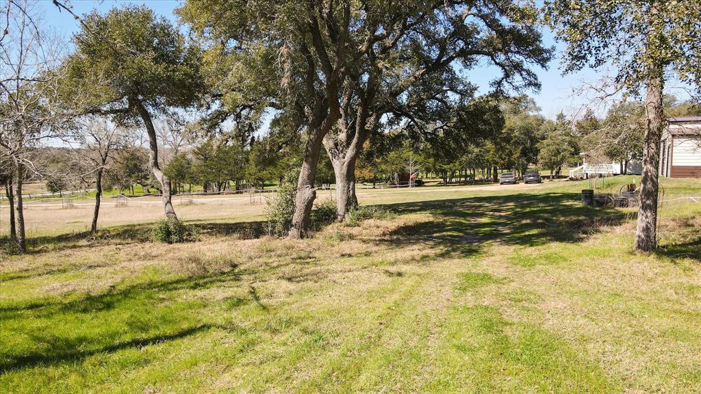 7115 Great Oak Circle, Burton, Texas image 12