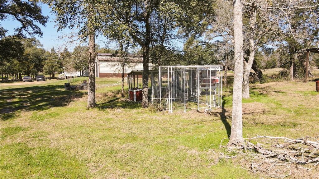 7115 Great Oak Circle, Burton, Texas image 13