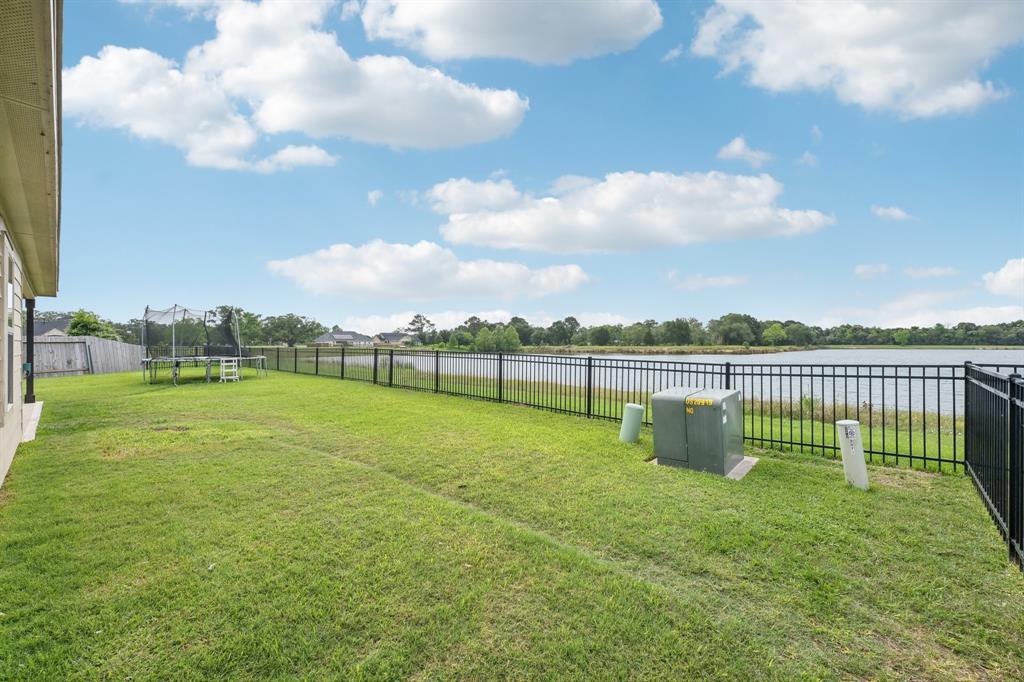 2873 S Fairway Lake Drive, Alvin, Texas image 35