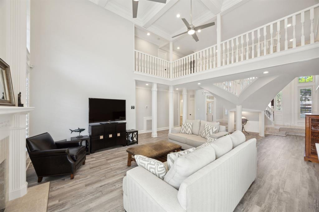 1310 Kelliwood Oaks Drive, Katy, Texas image 7