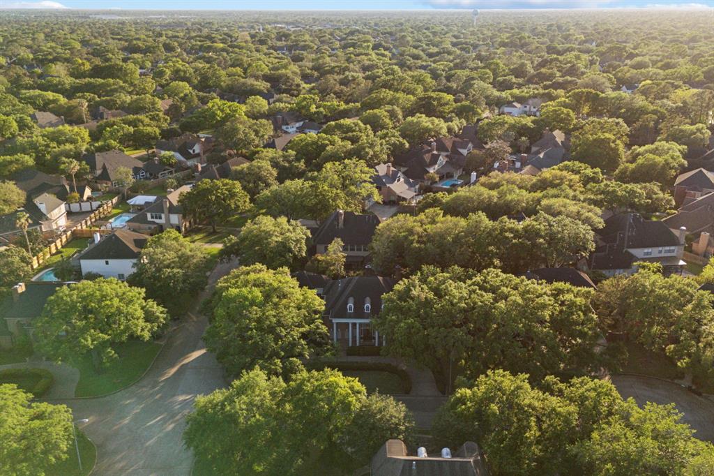 1310 Kelliwood Oaks Drive, Katy, Texas image 36