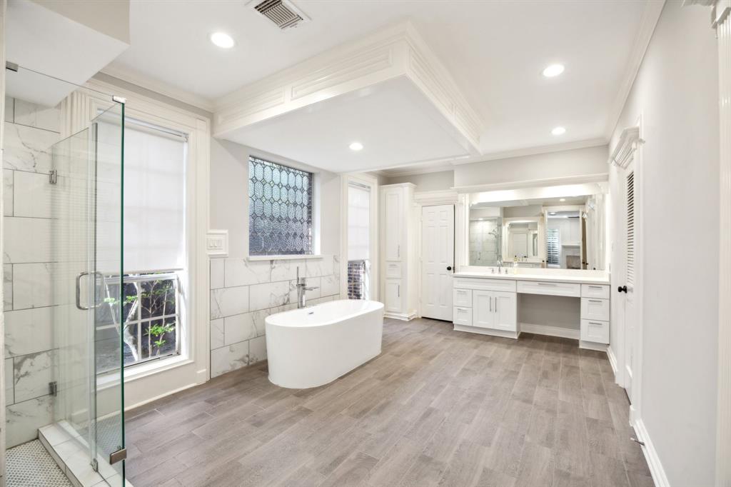 1310 Kelliwood Oaks Drive, Katy, Texas image 19