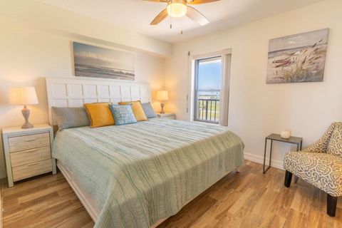 Condominium in Galveston TX 11945 Termini San Luis Pass Road 32.jpg