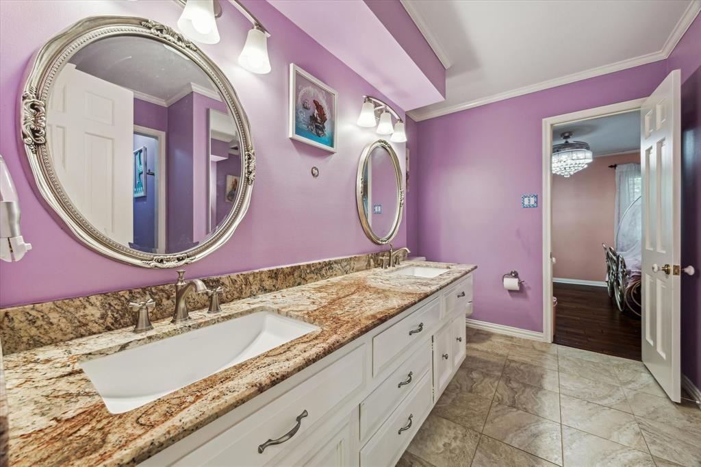11739 Wood Lane, Houston, Texas image 27