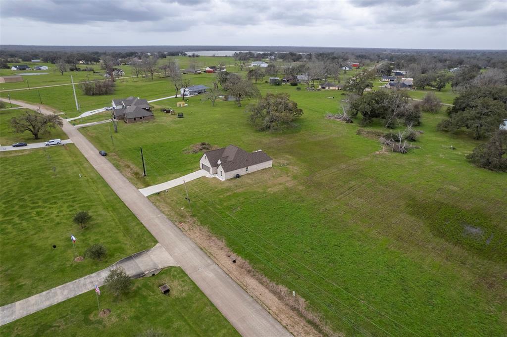 632 Mill Road, Angleton, Texas image 23