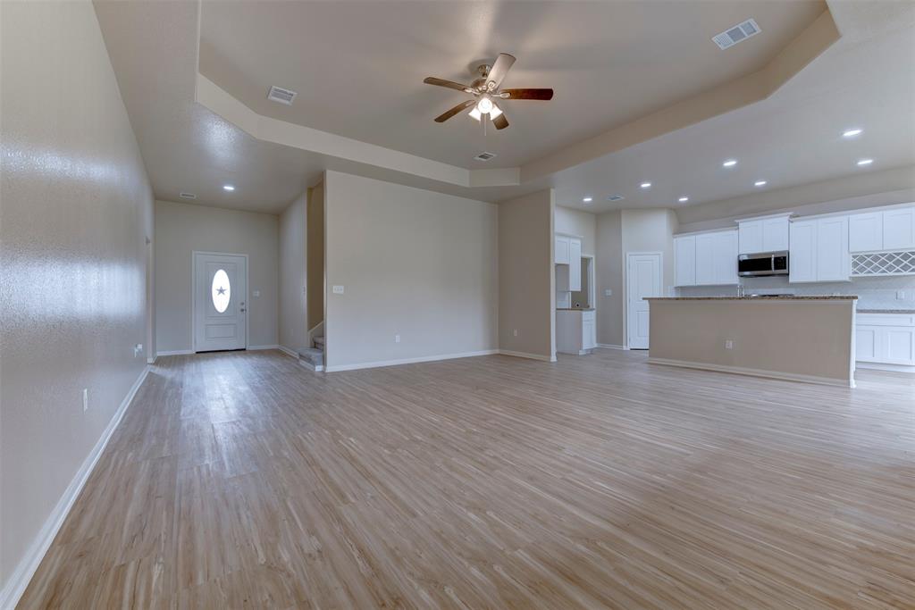 632 Mill Road, Angleton, Texas image 4