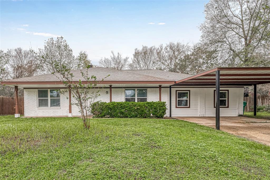 2307 N Thompson
