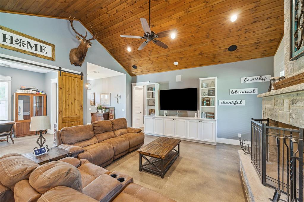 127 Buenger Road, Industry, Texas image 7
