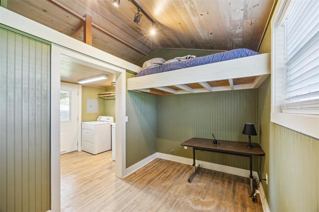 127 Buenger Road, Industry, Texas image 31